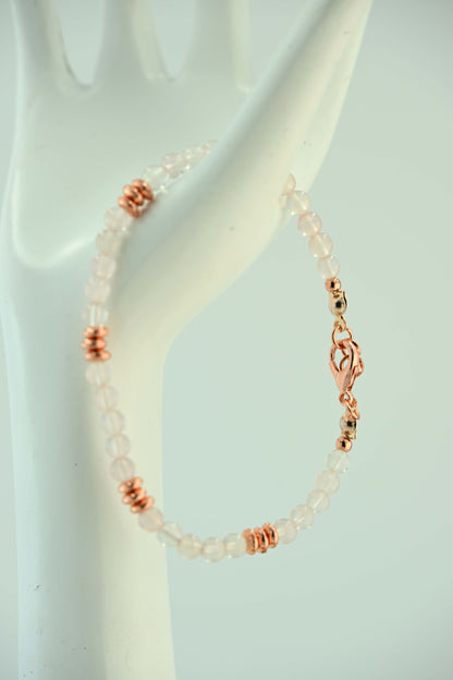 Bransoletka z kamieniem księżycowym i miedzianymi przekładkami – ręcznie robiona biżuteria handmade – bellamaga