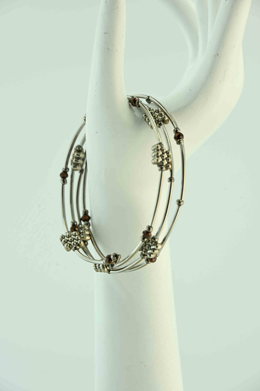 Bransoletka z ażurowymi srebrnymi przekładkami – wariant z małymi srebrnymi kulkami lub brązowymi kulkami – bellamaga