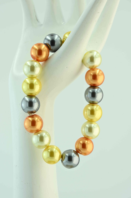 Bransoletka z dużych koralików w odcieniach złota, srebra i miedzi – bellamaga handmade