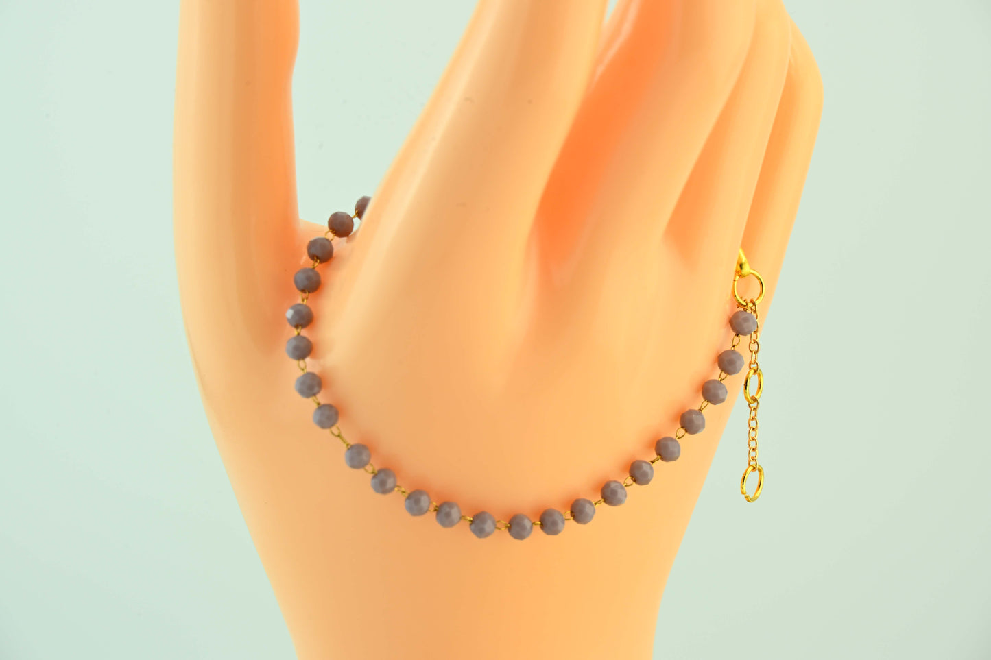 Delikatna bransoletka z drobnych koralików – ręcznie robiona biżuteria handmade – bellamaga