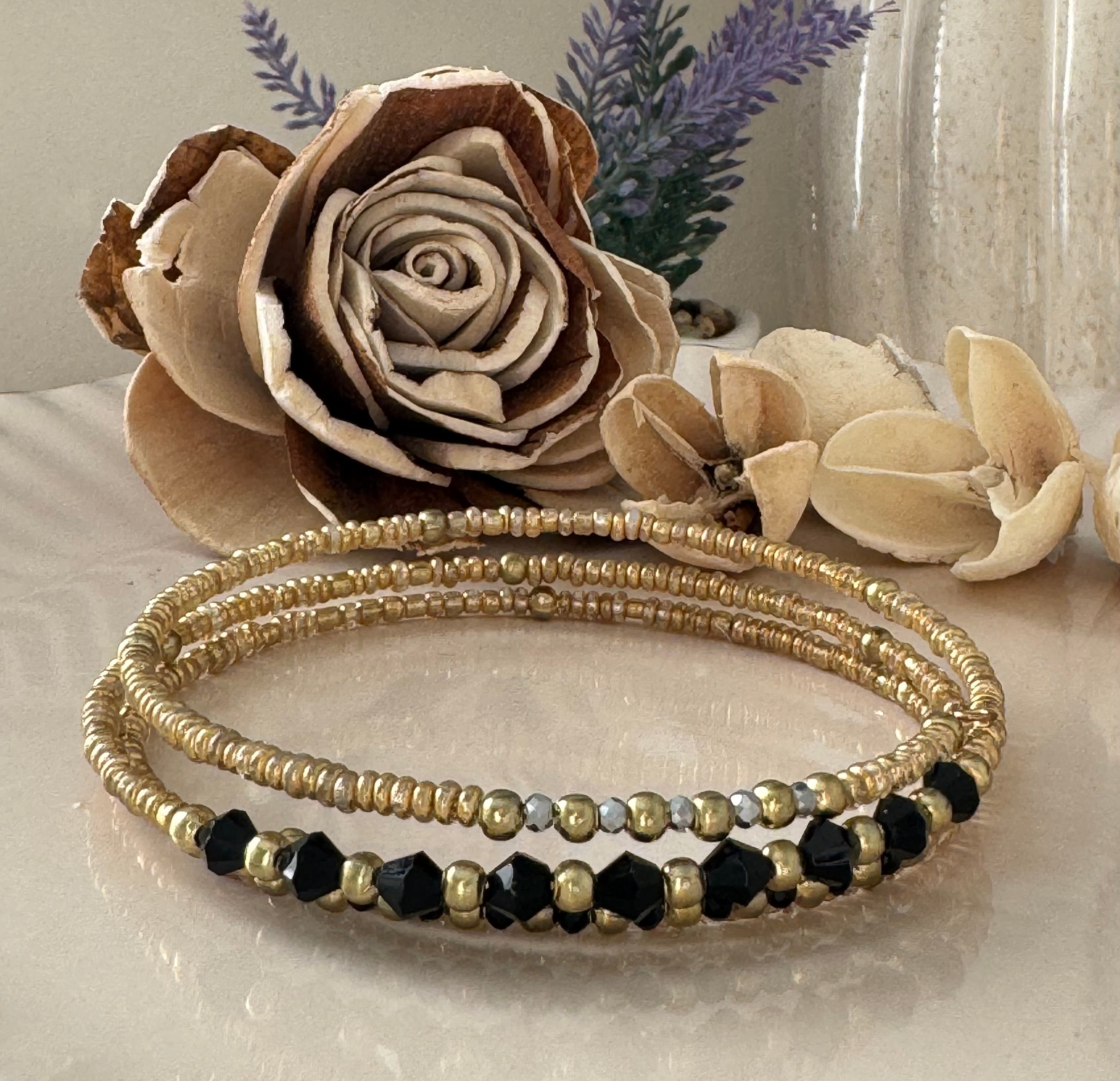 Bransoletka Whisper Collection No.03 – Black & Gold Glow