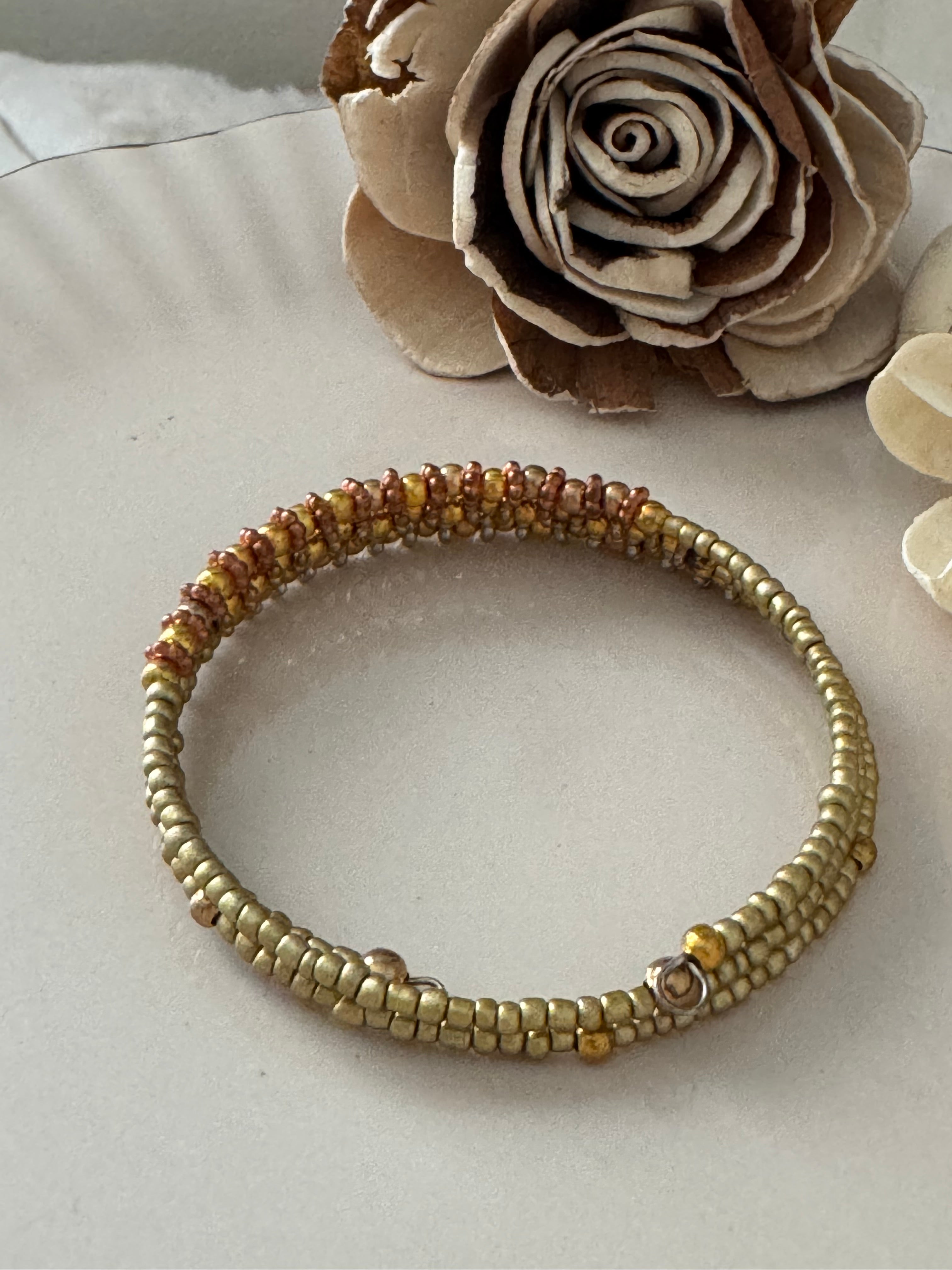 Bransoletka Whisper Collection No.05 – Gold & Copper Glow