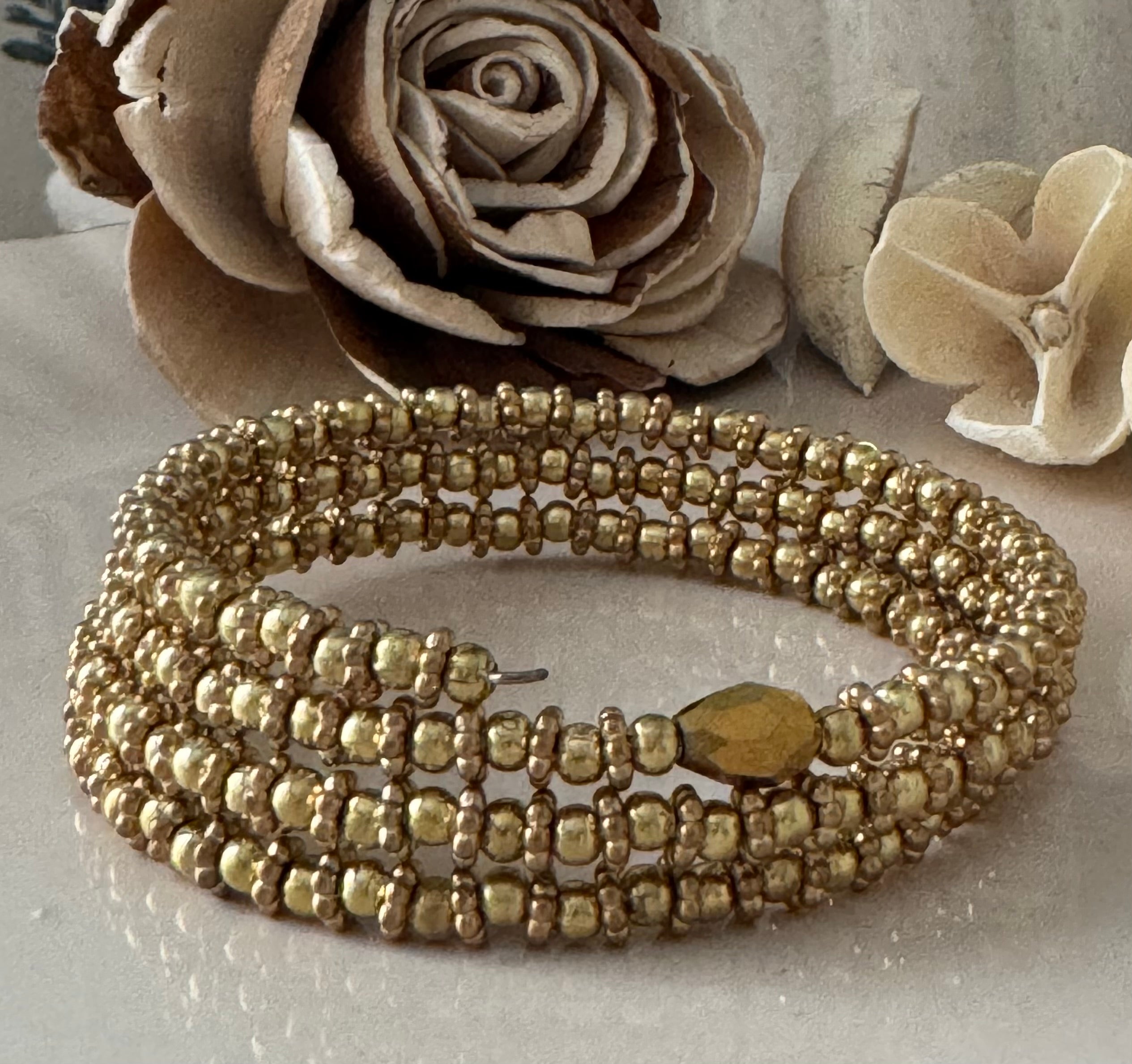 Bransoletka Whisper Collection No.04 – Golden Harmony