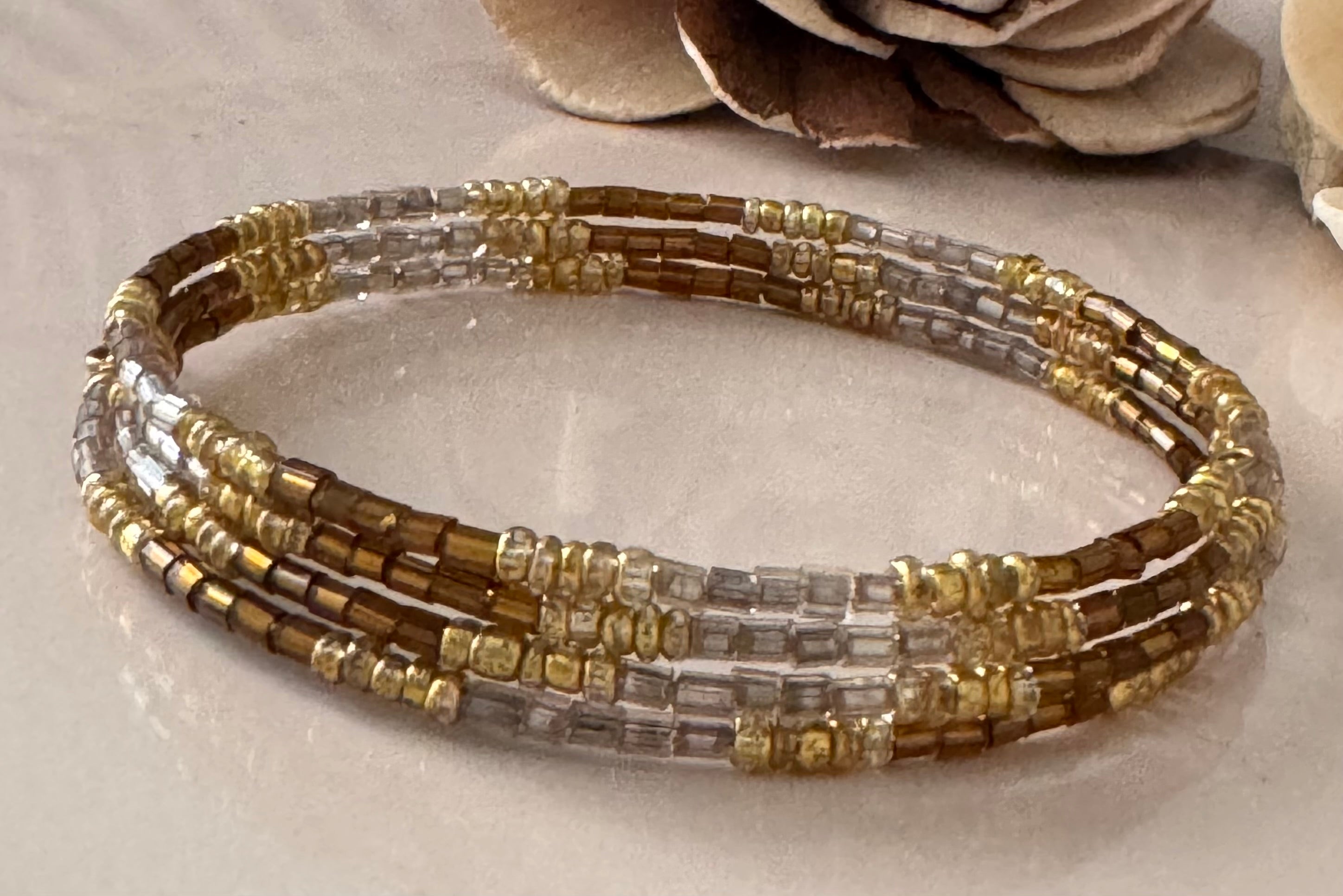 Bransoletka Whisper Collection No.14 – Złoty Szept