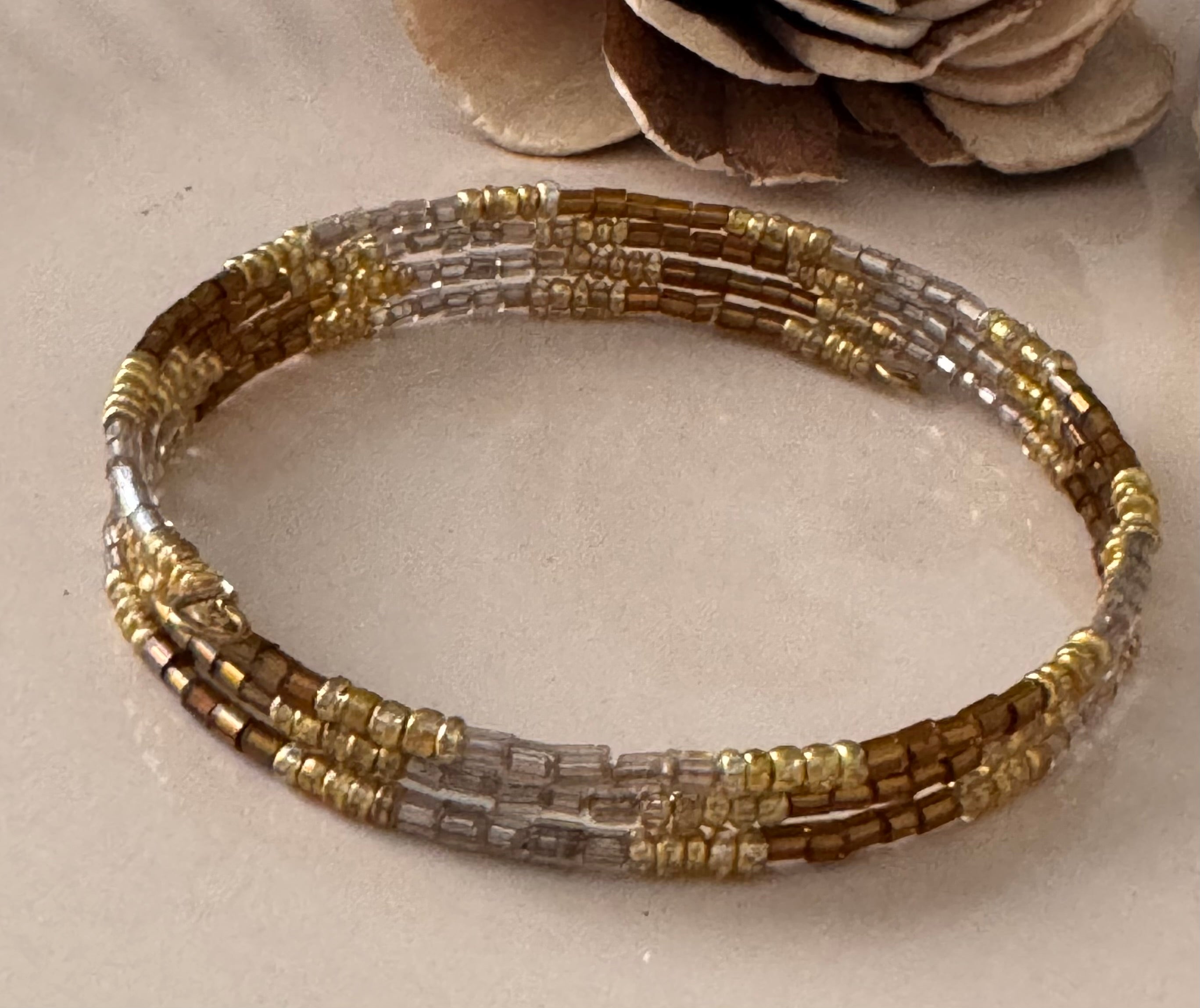 Bransoletka Whisper Collection No.14 – Złoty Szept