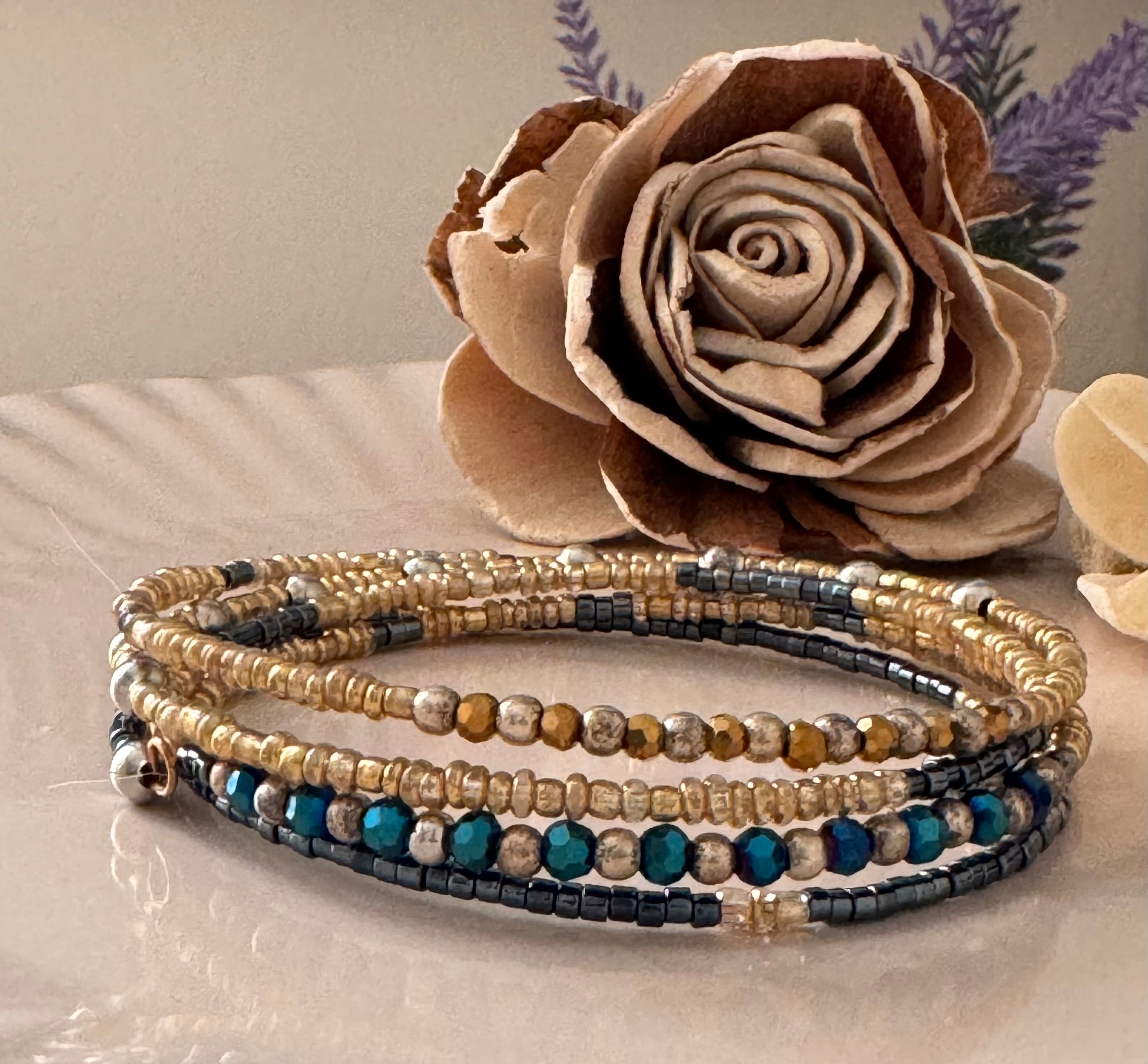 Bransoletka Whisper Collection No.16 – Golden Teal Glow