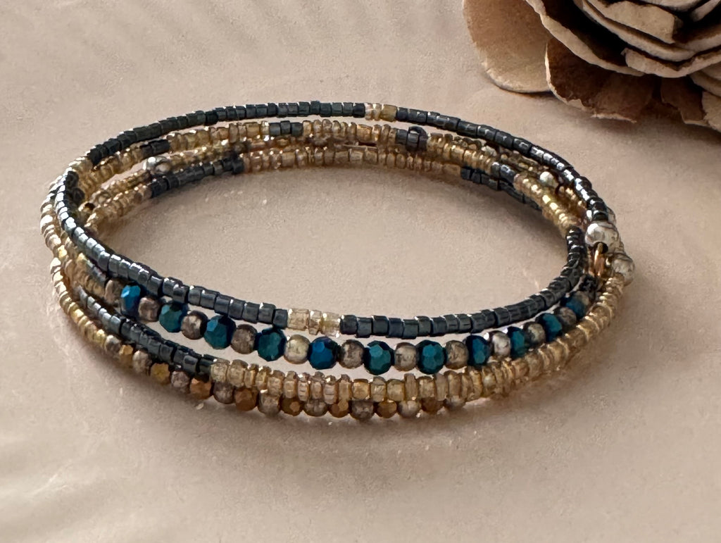 Bransoletka Whisper Collection No.16 – Golden Teal Glow