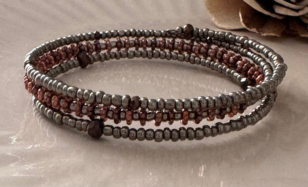 Bransoletka Whisper Collection No.17 – szarość & miedź