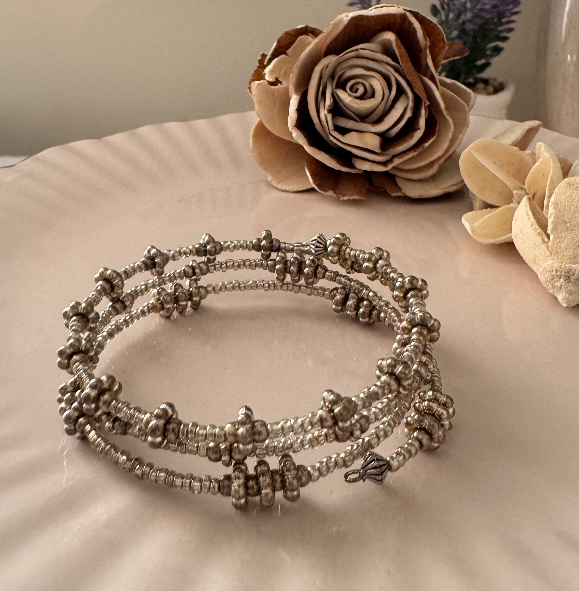 Bransoletka Whisper Collection No.20 – odcienie srebra