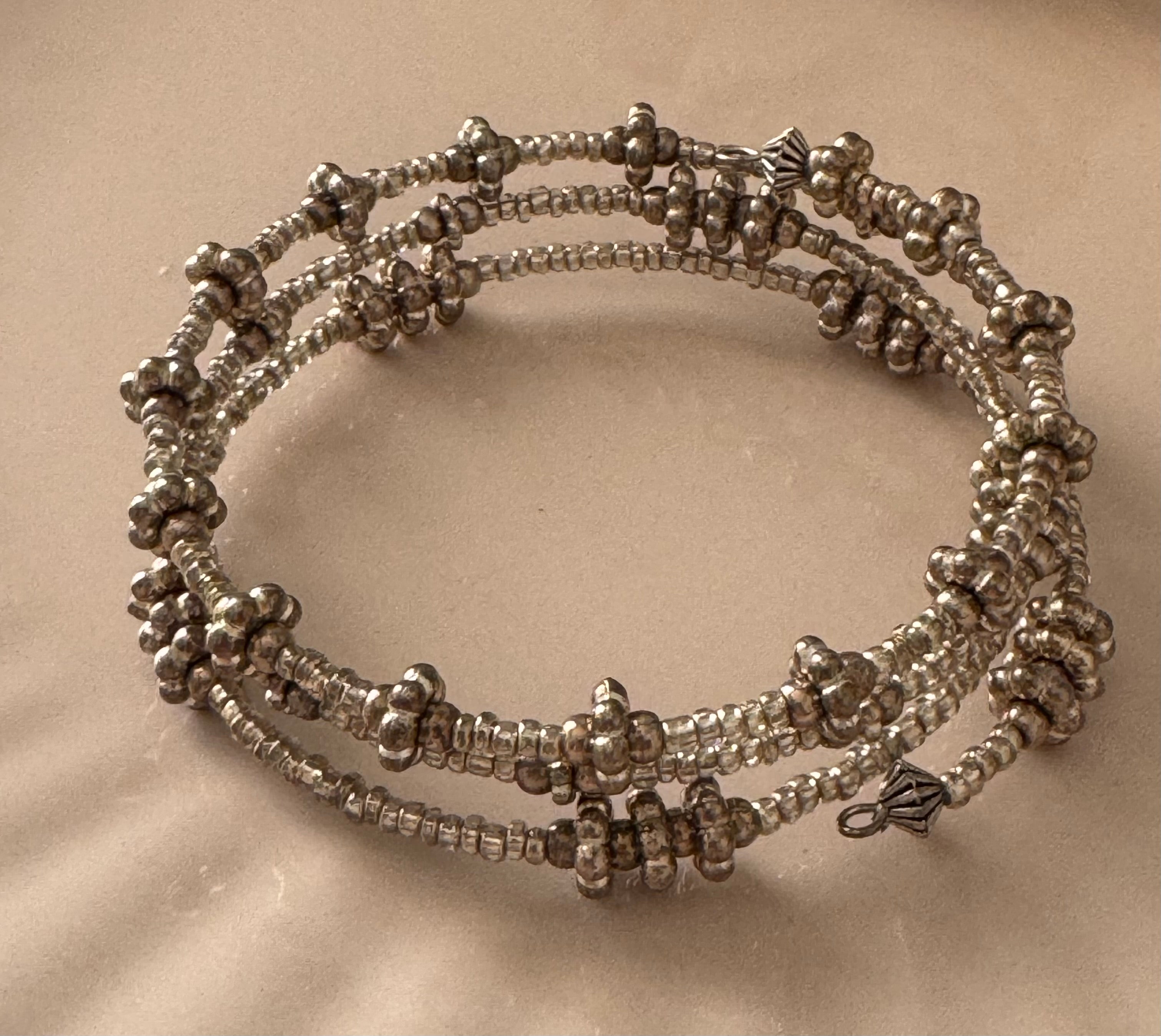 Bransoletka Whisper Collection No.20 – odcienie srebra